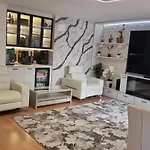 Sunny With Private Pool In + Enclosed Garden Villa *